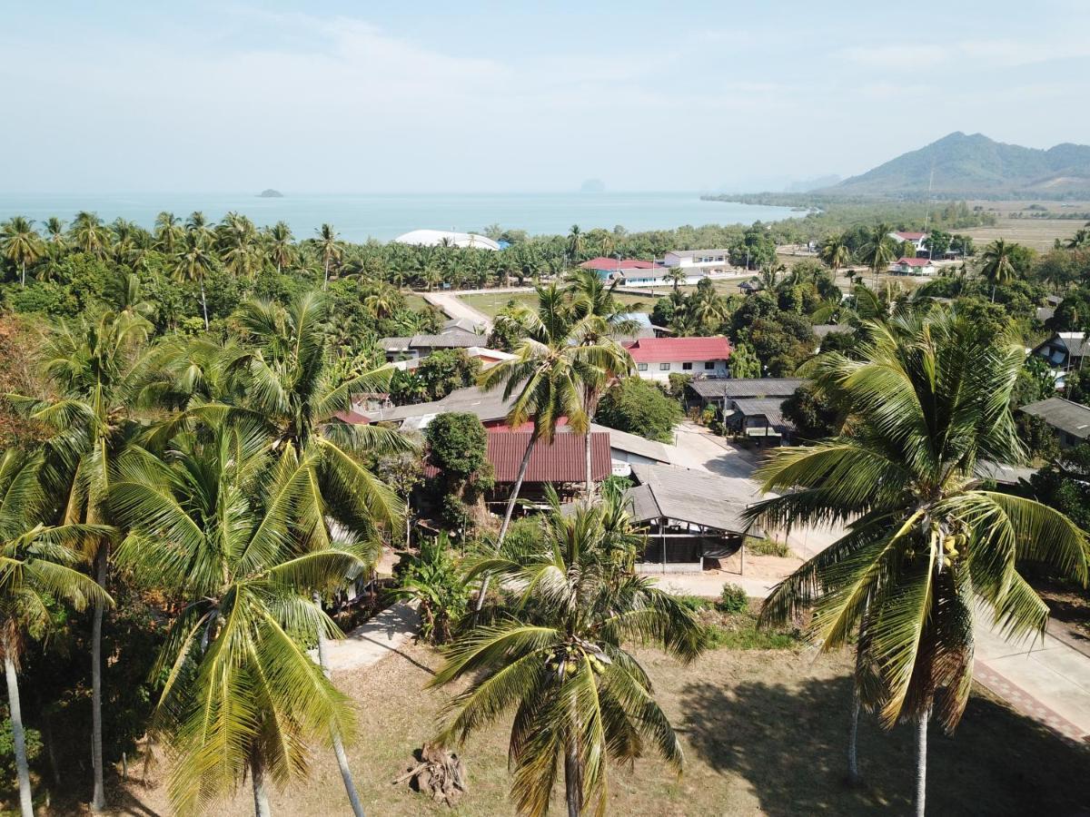 Mr Bao Homestay & Bungalows Ко Яо Ной Екстериор снимка