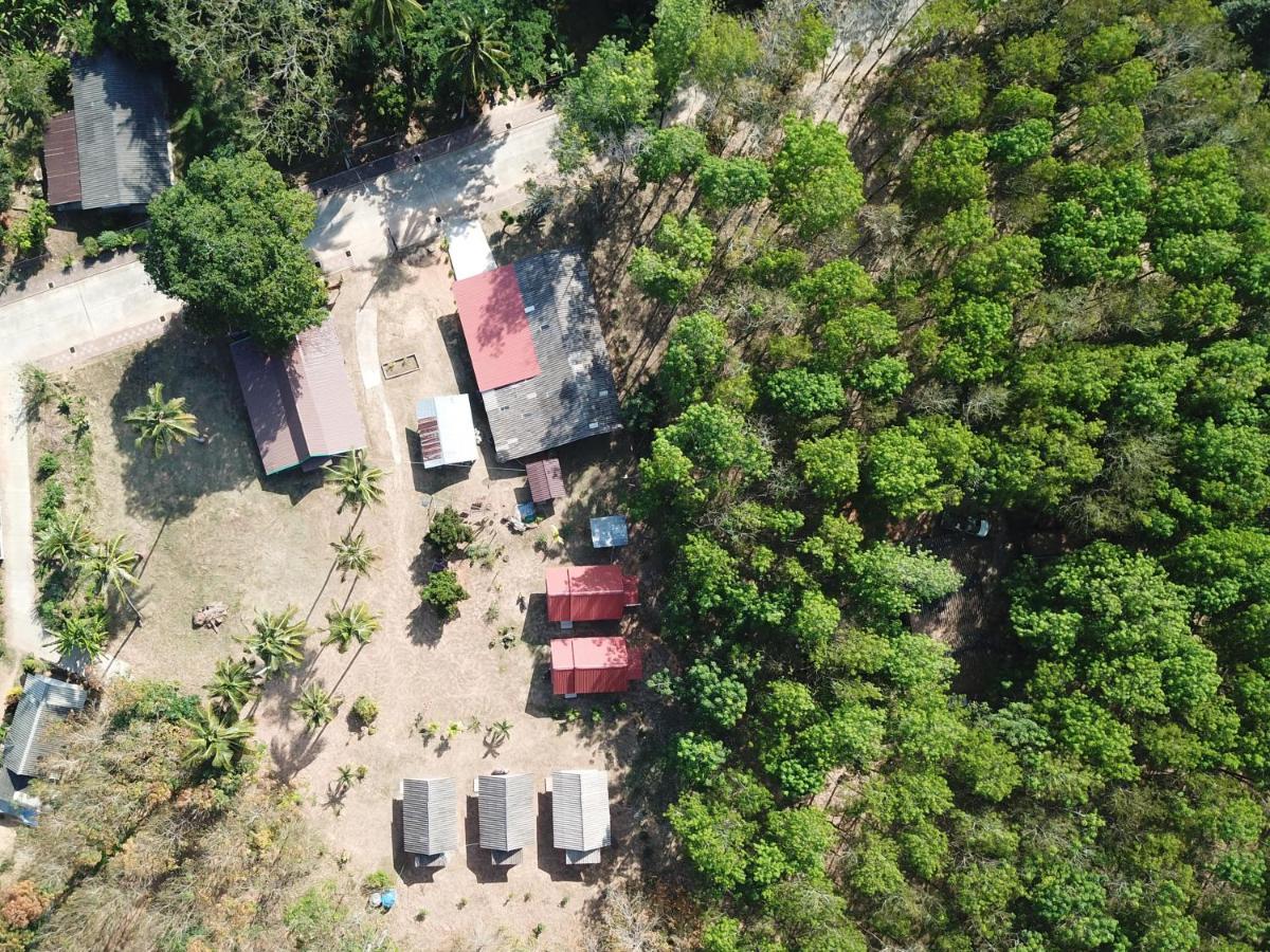 Mr Bao Homestay & Bungalows Ко Яо Ной Екстериор снимка