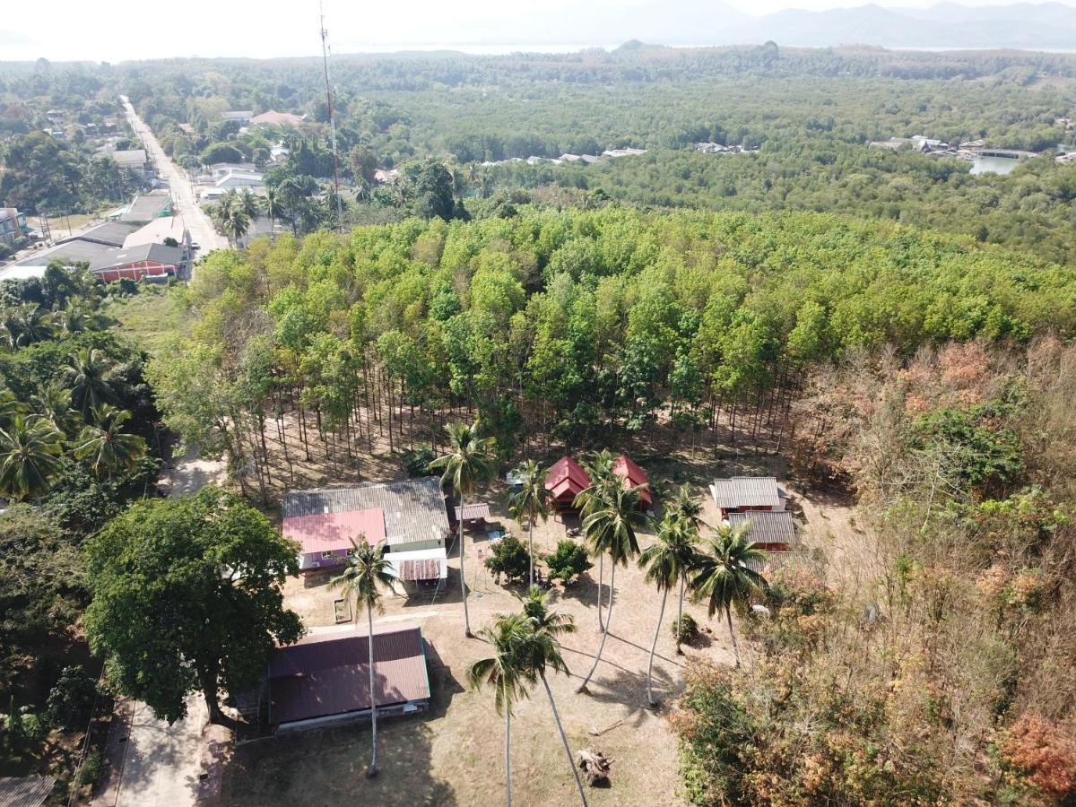 Mr Bao Homestay & Bungalows Ко Яо Ной Екстериор снимка